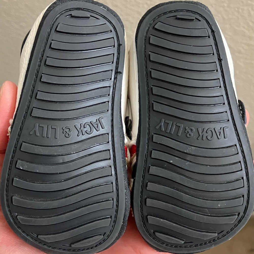 NWOT UK Union Jack Kids Moccasins - Picture 3 of 4